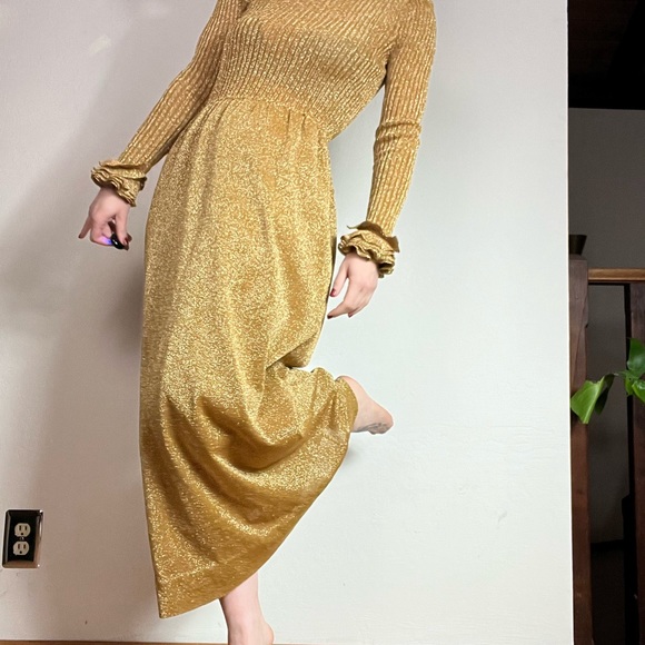 Roncelli Gold Knit Maxi Dress - Picture 14 of 16